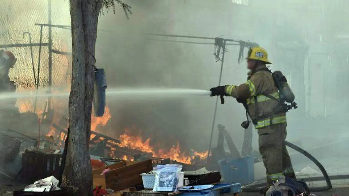 Incendio, bomberos